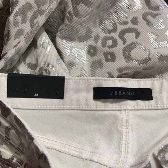 NWT J. Brand Selena Snow Leopard Mid-Rise Crop Bootcut Jeans Sz 25 - Picture 8 of 13